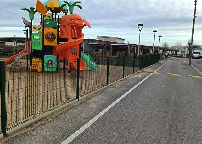 Κάμπινγκ Mobil Inter